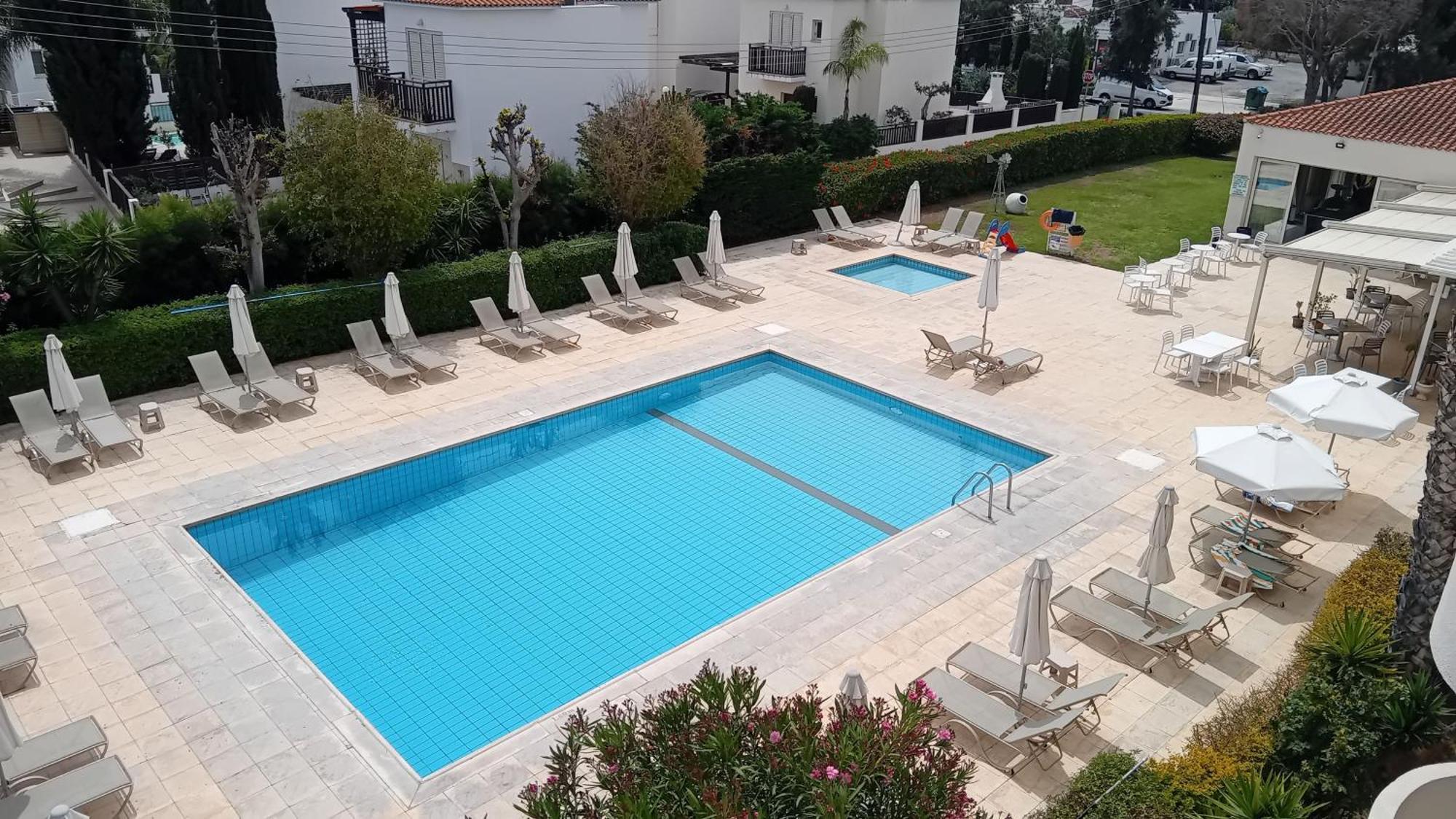 Mandalena Hotel Apartments Protaras Exteriör bild